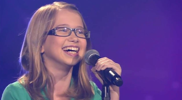 13-Year-Old Girl Sings the Forbidden Song And Does It So Incredibly Well That It Leaves Judges Pressing Buttons in Hysteria.